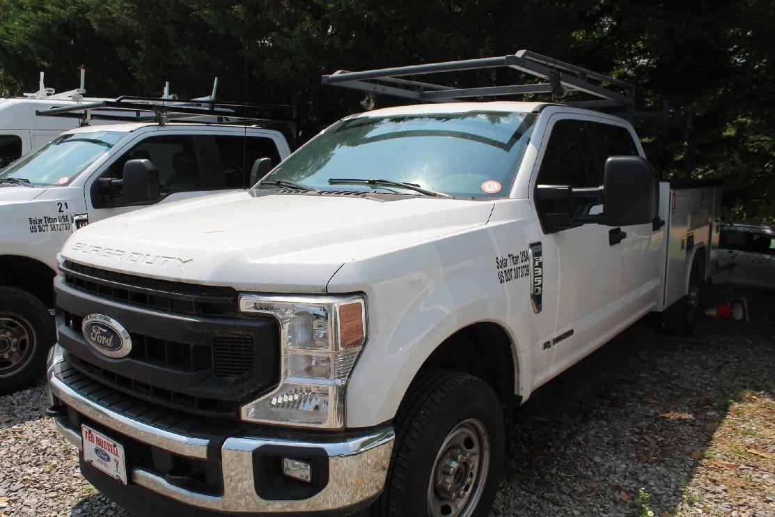 2021 Ford F350 6.7 Power Stroke Diesel, Utility Bed, Ladder Rack, 74,720 Mi