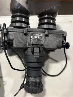 ATN PVS7 Night Vision Goggle with Headset