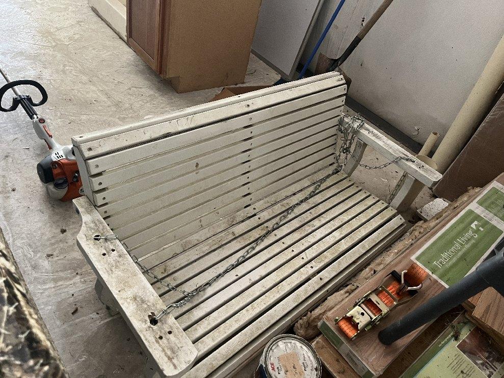 Remaining Contents - 32" One Piece Shower Insert, Single Cabinet Bathroom Va