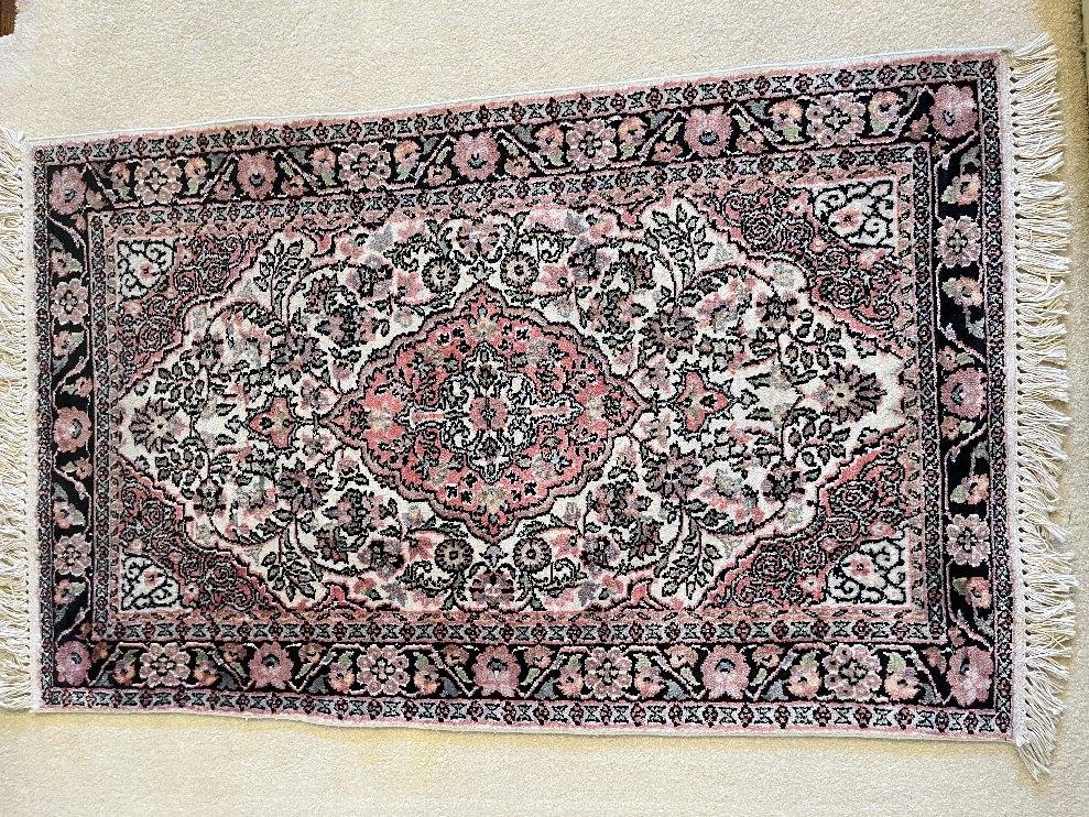 2 Oriental Style Throw Rugs, One 41" x 30", One 43.5" x 29.75"