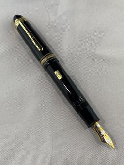 MONT BLANC MEISTERSTUCK FOUNTAIN PEN