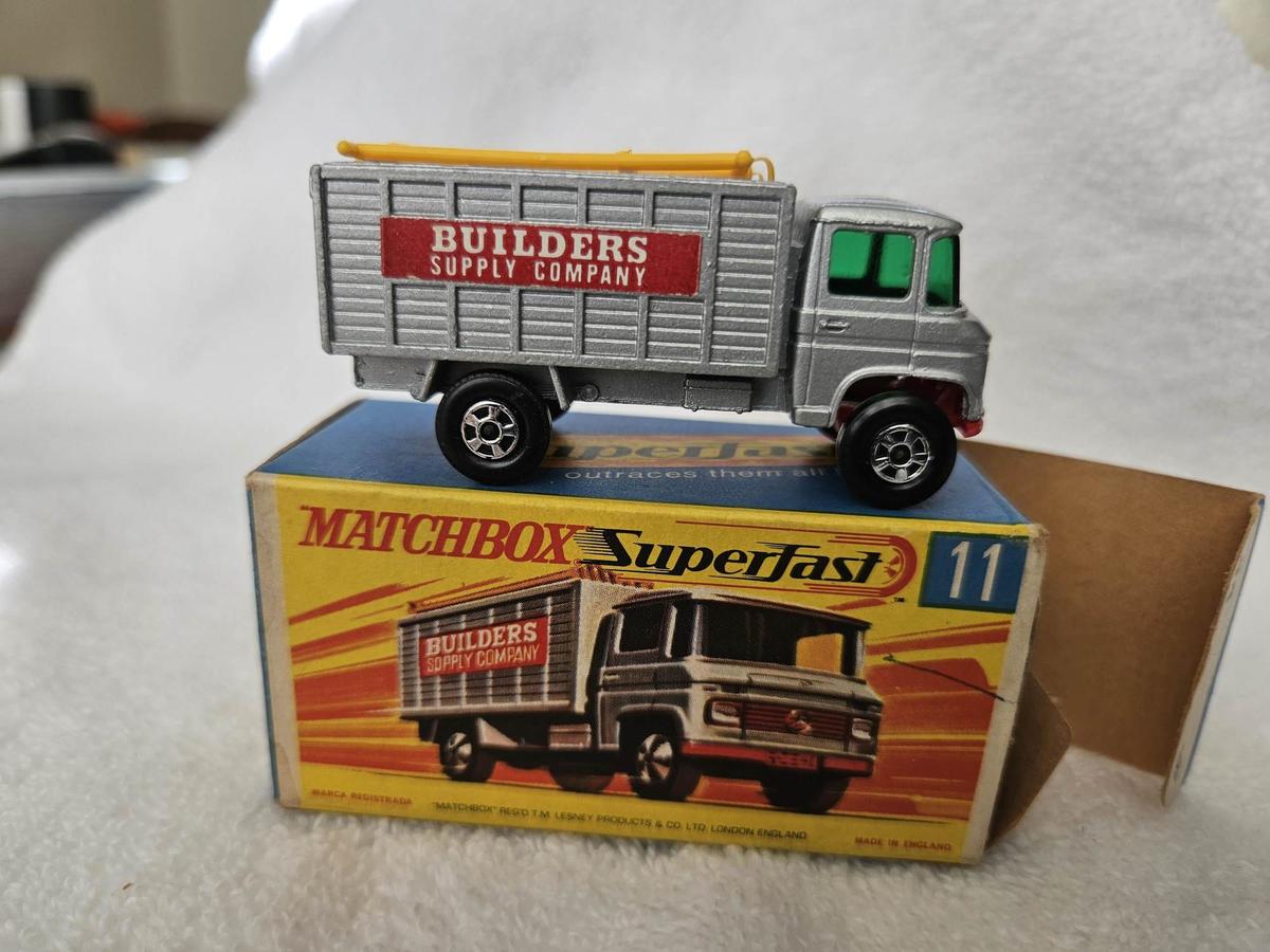 MATCHBOX SUPERFAST #11  SCAFFOLDING TRUCK