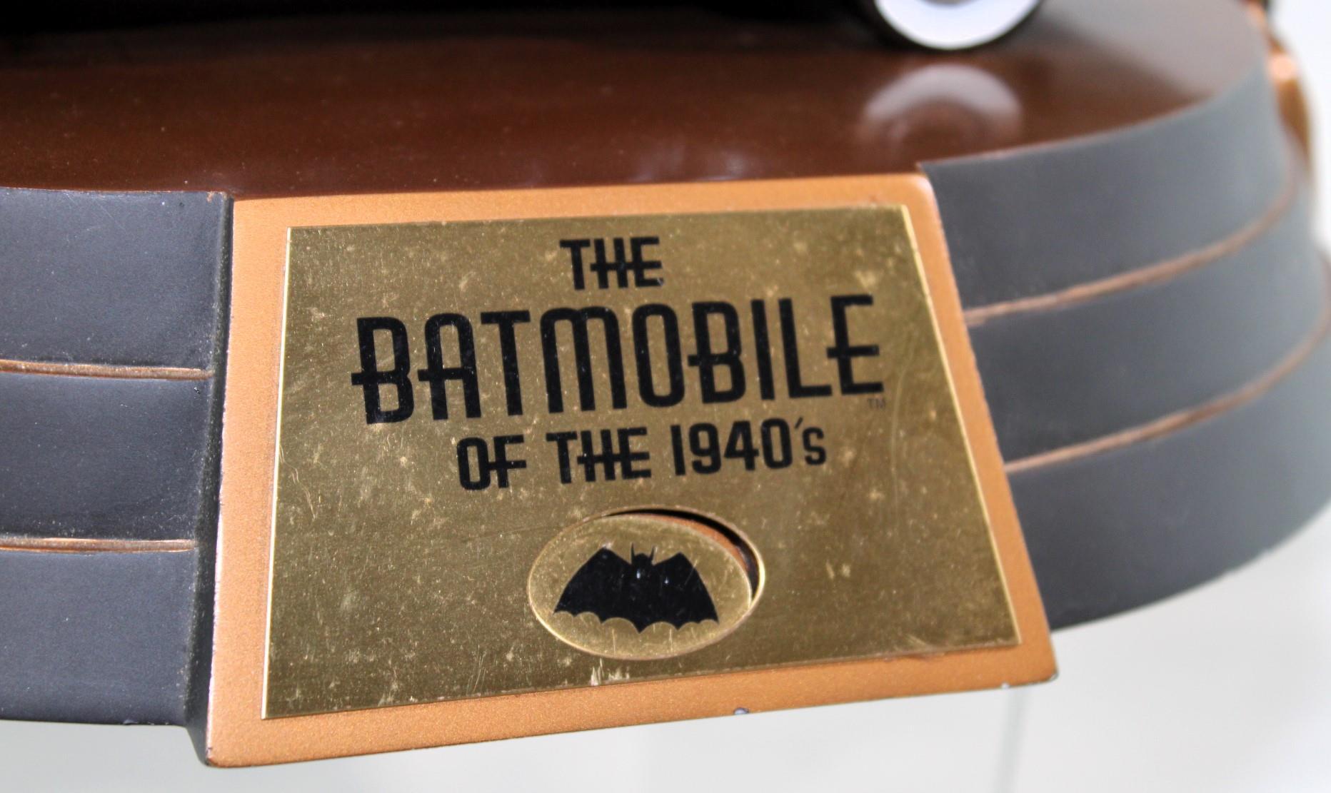 BATMAN: BATMOBILE 1940'S EDITION REPLICA