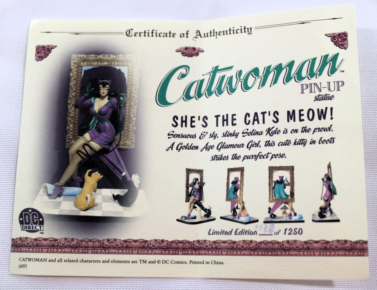 LIMITED EDITION CATWOMAN PIN-UP STATUE