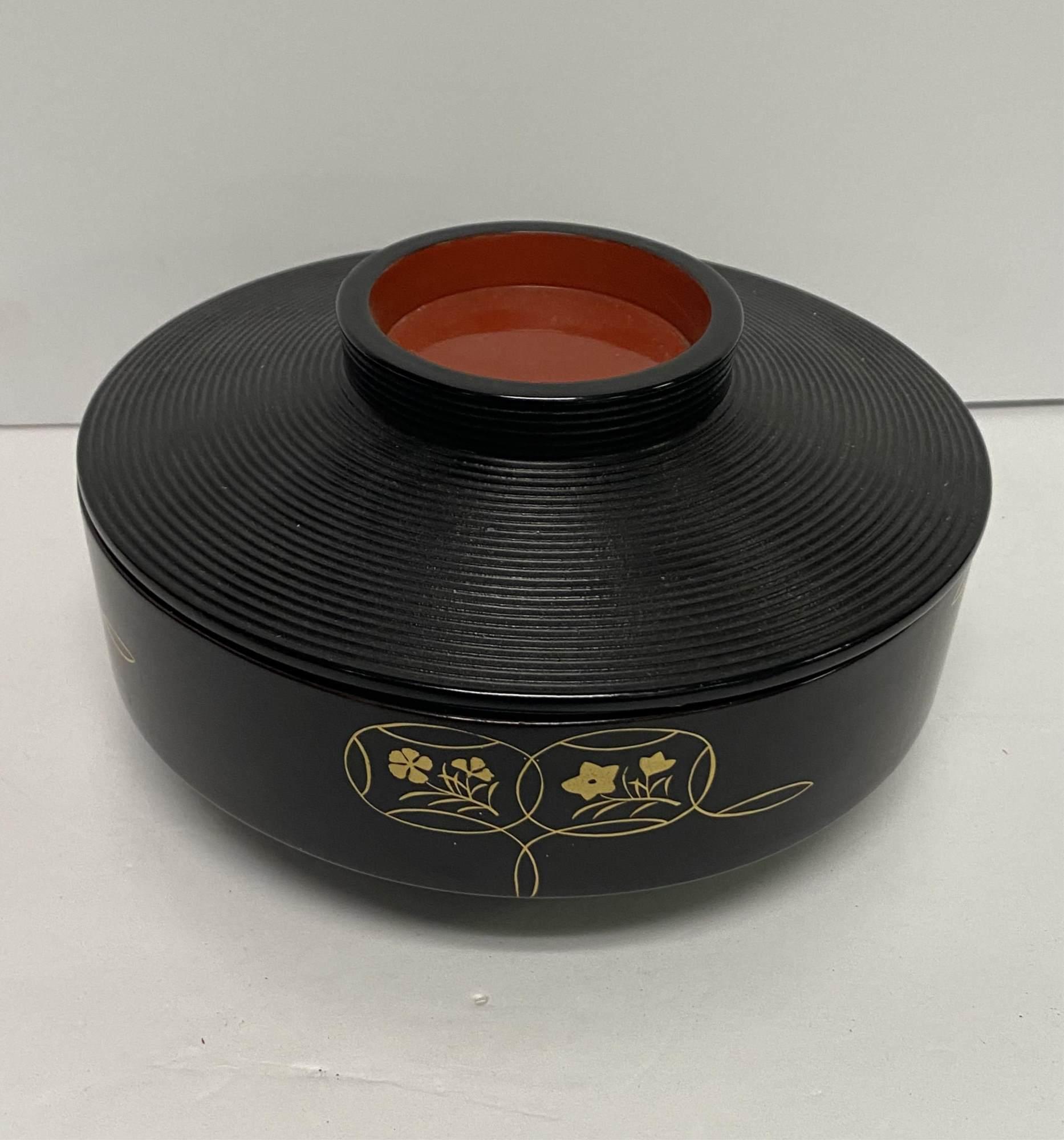 LIDDED BLACK LACQUER & RED SERVING BOWL