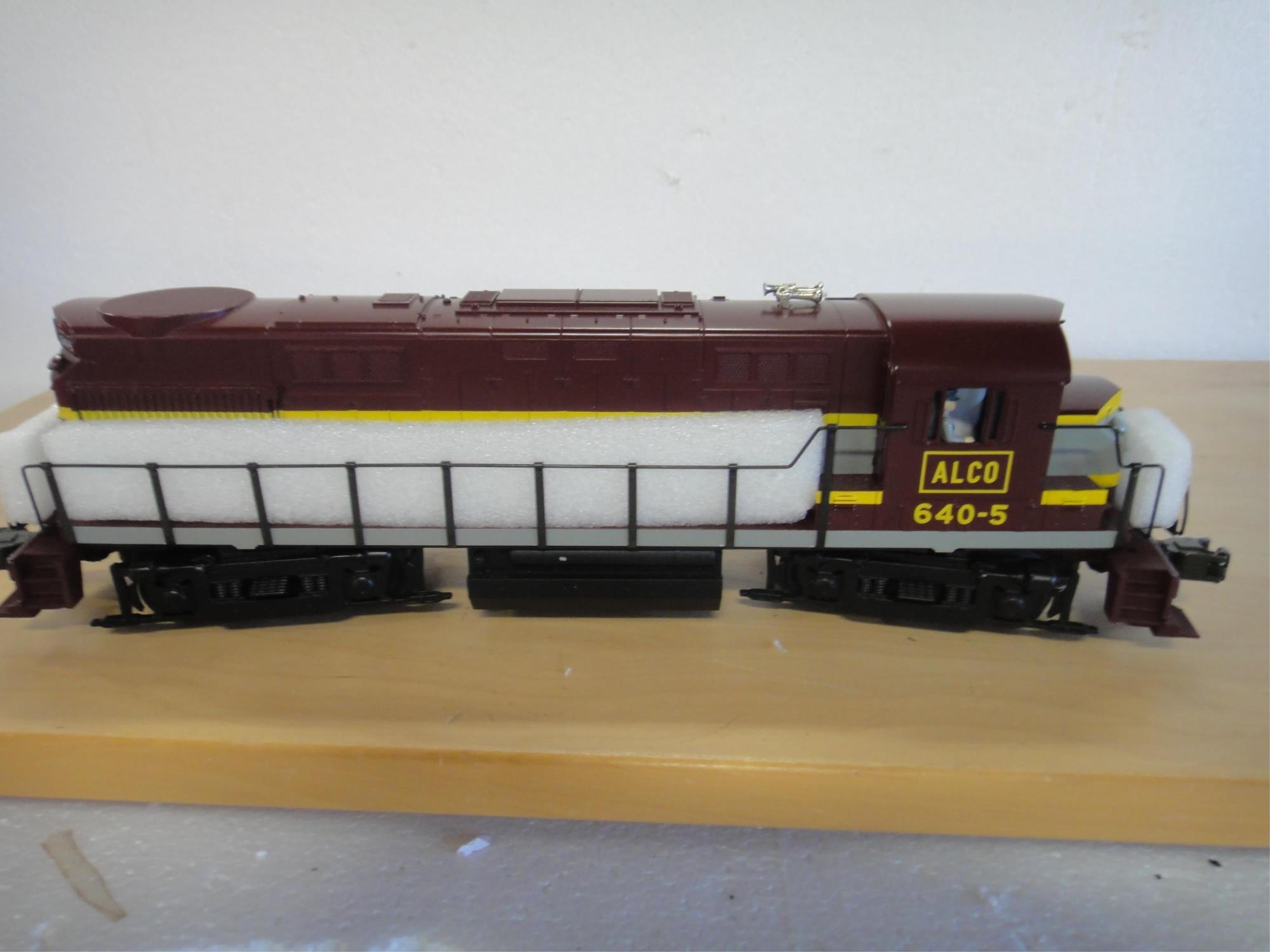 MTH GREEN BAY ALCO RS-27 DIESEL  QSI