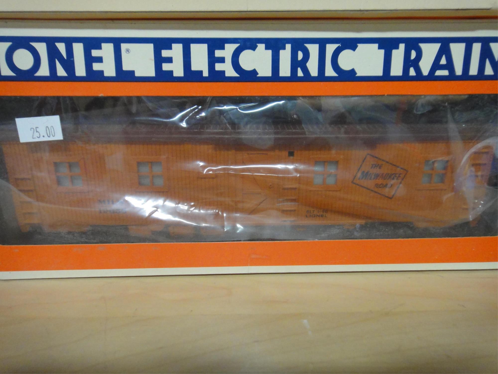 3 LIONEL MILWAUKEE ROAD  ROLLING STOCK