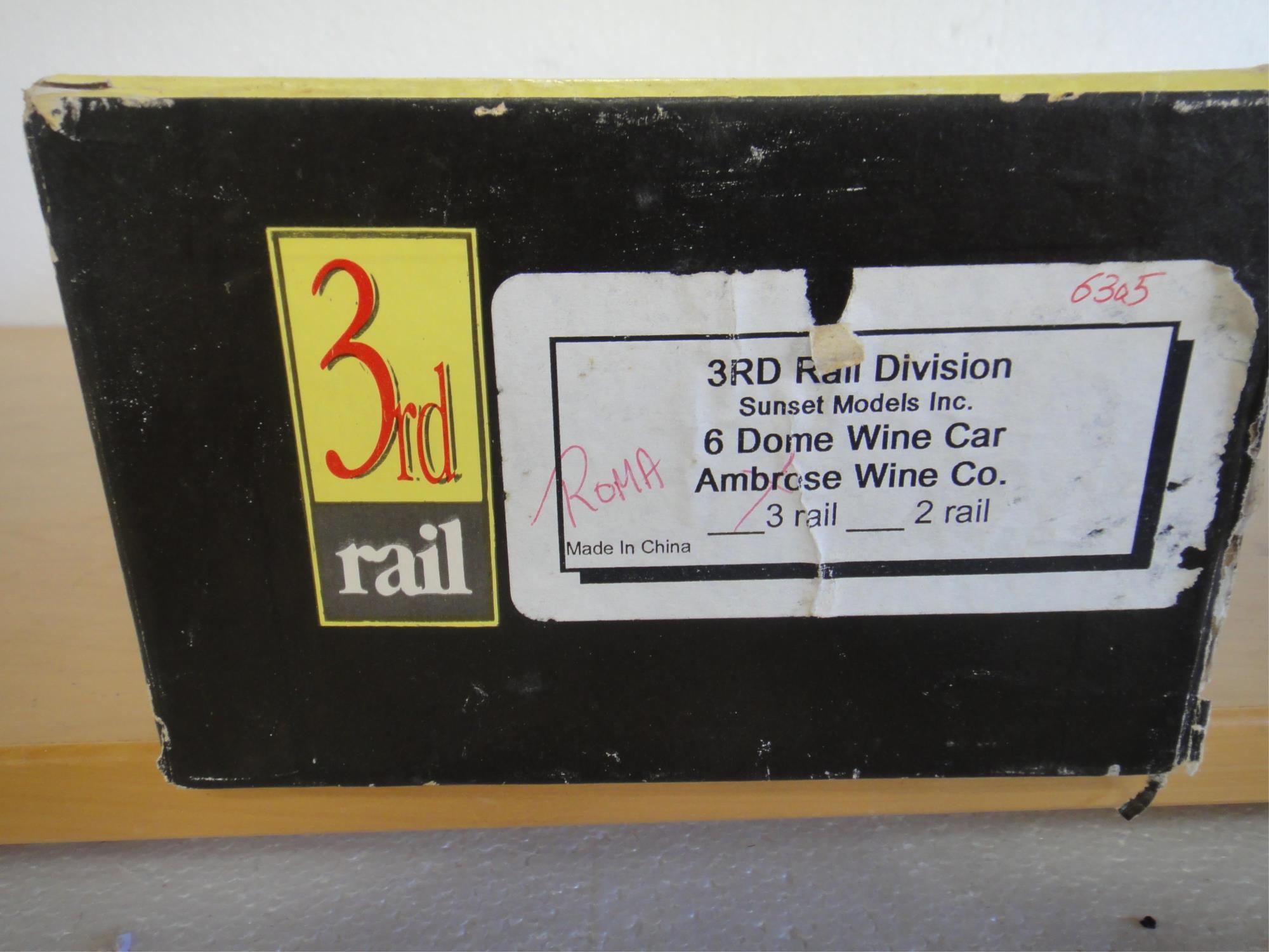 3RD RAIL 6 DOME WINE CAR