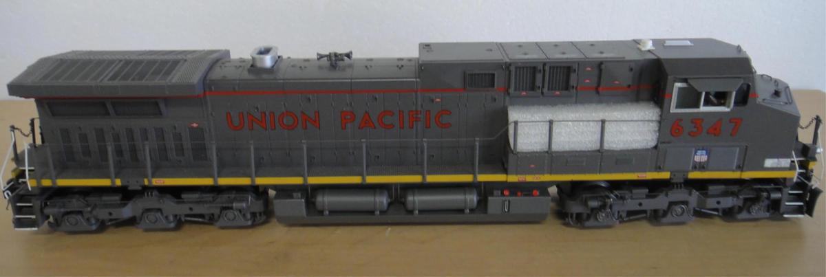 MTH UP AC4400CW DIESEL NON POWERED