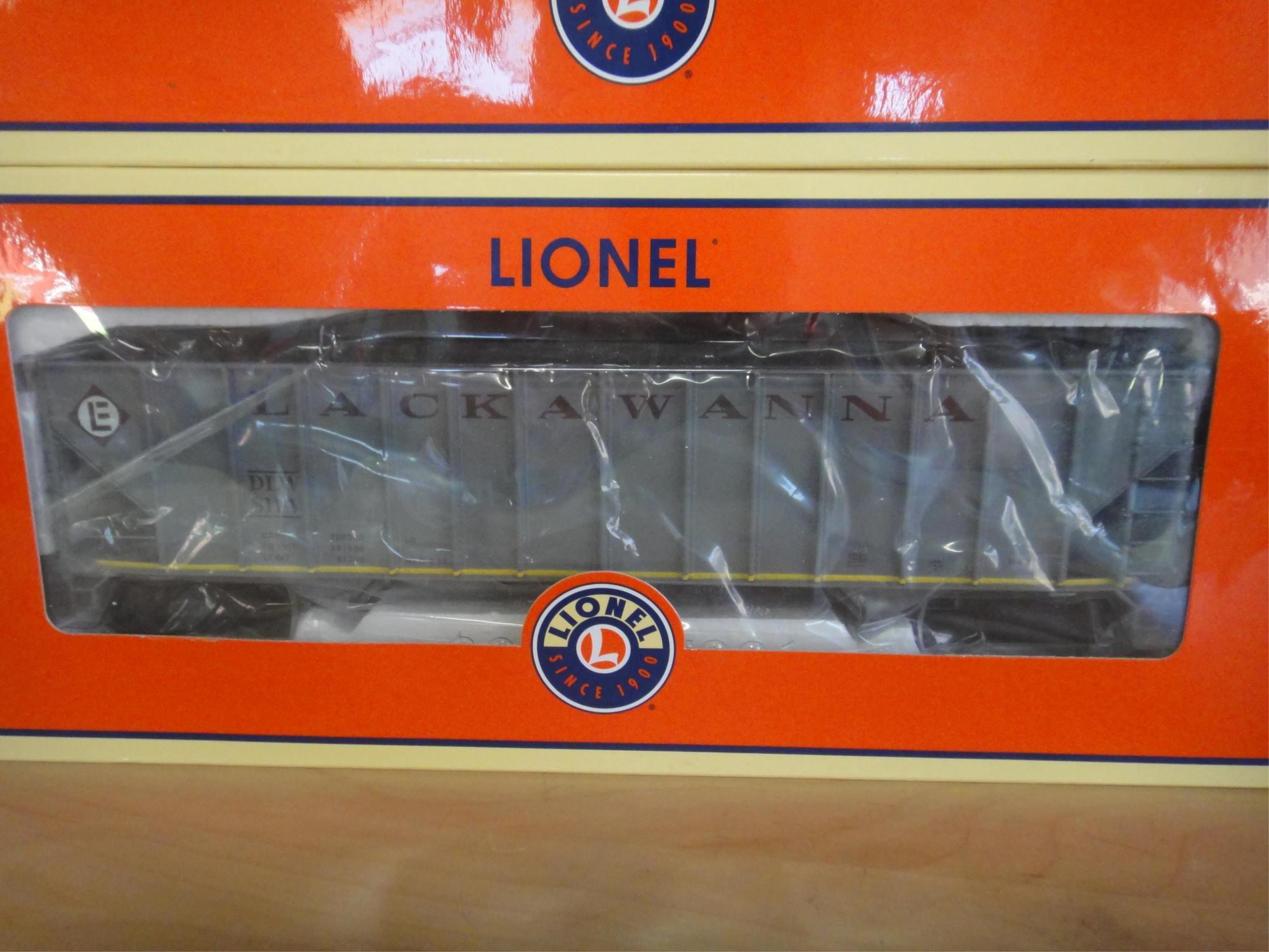 4 LIONEL  NS HERITAGE HOPPERS