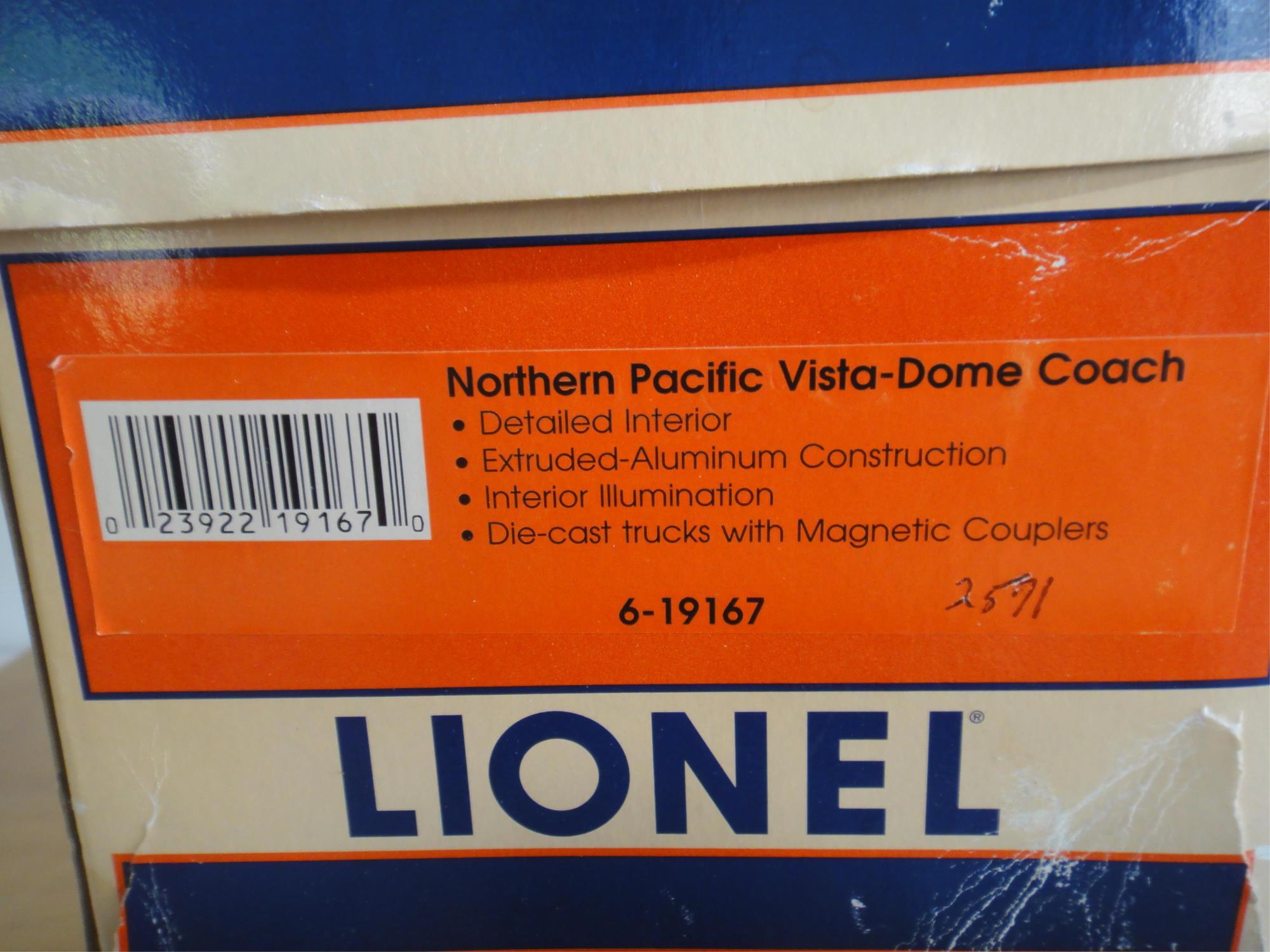 LIONEL 4 NORTHERN PACIFIC VISTA DOMES