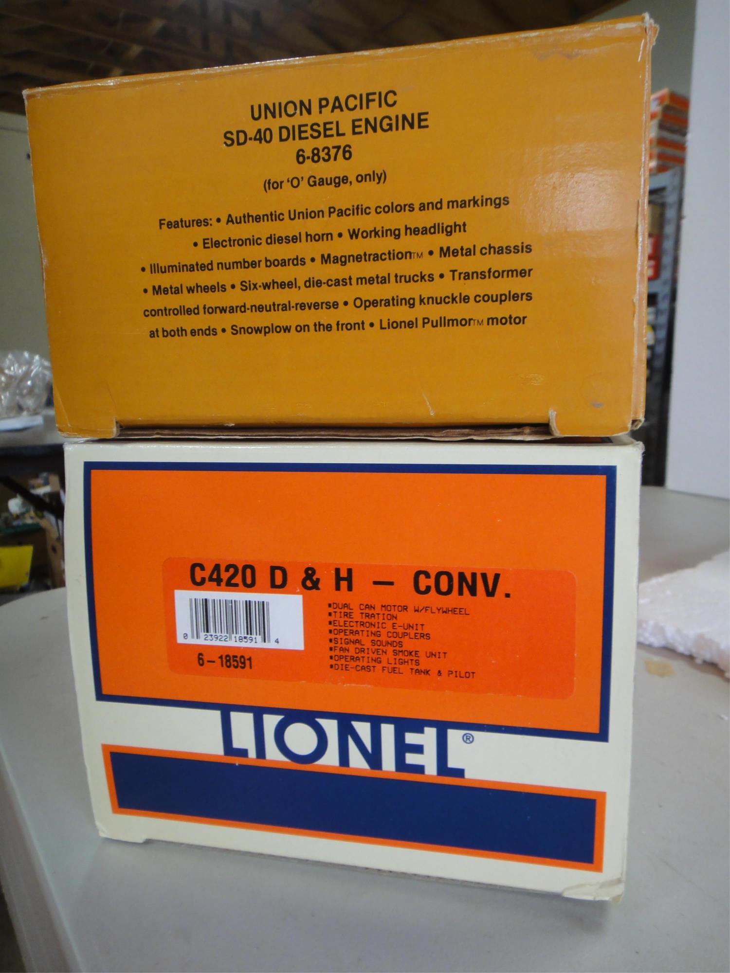 2 LIONEL DIESEL ENGINES