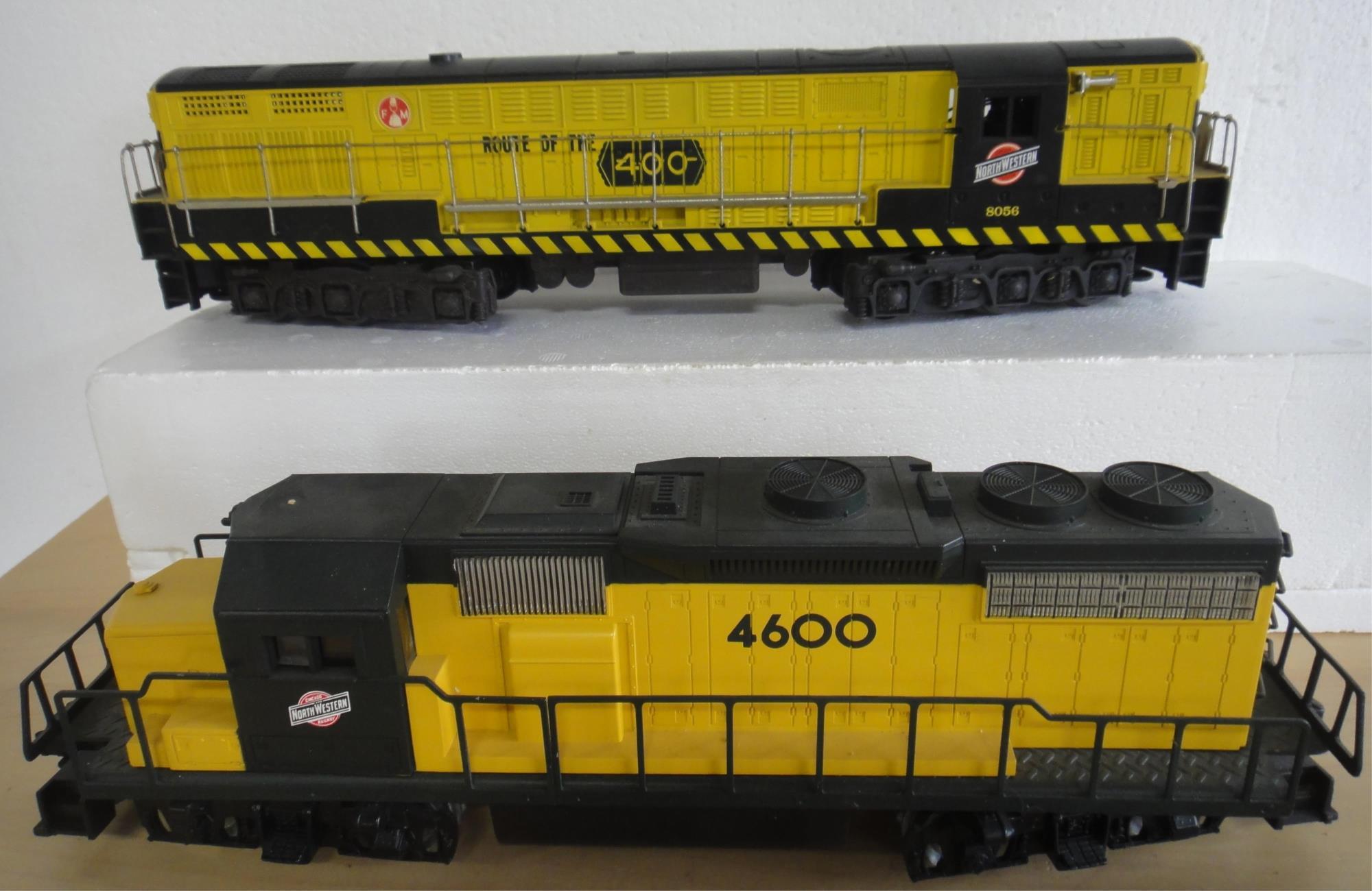 2 LIONEL CHICAGO NORTHWESTERN DIESEL ENGINES