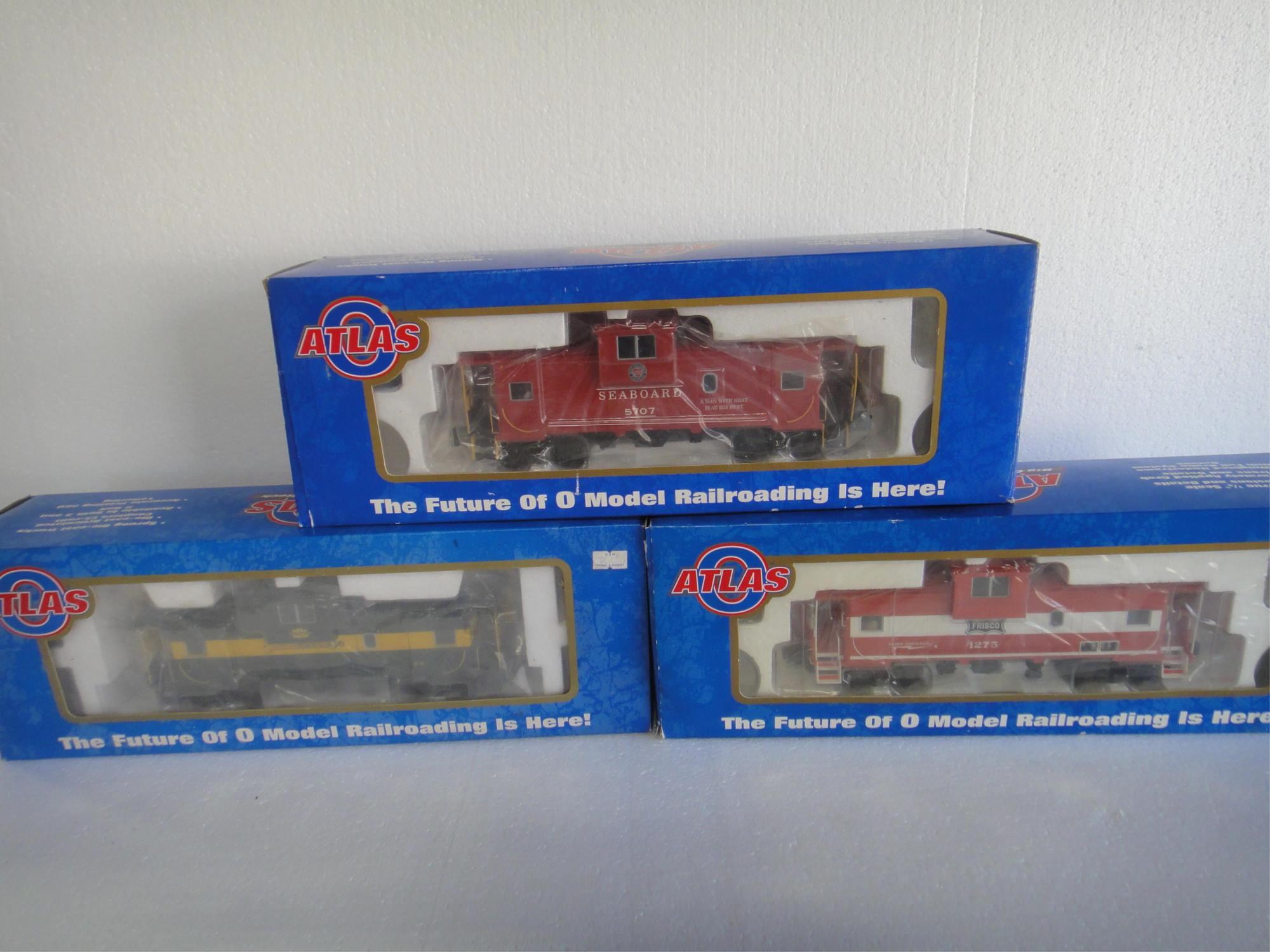 3 ATLAS O GAUGE CABOOSE