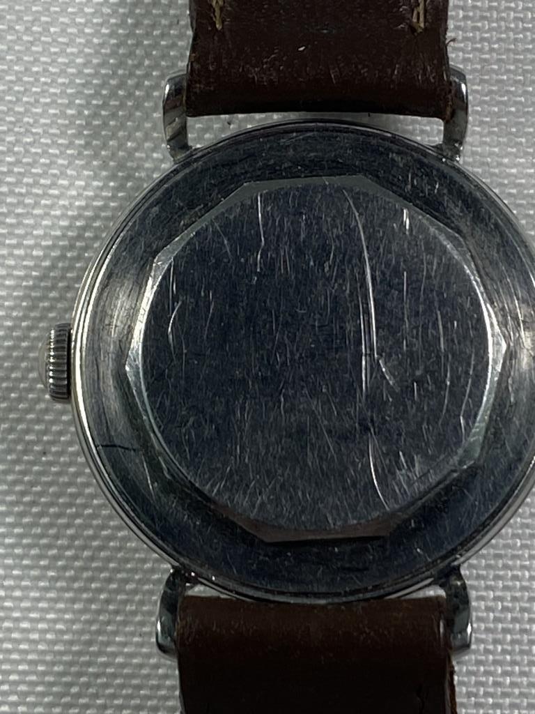 VINTAGE MOVADO MEN'S WRISTWATCH