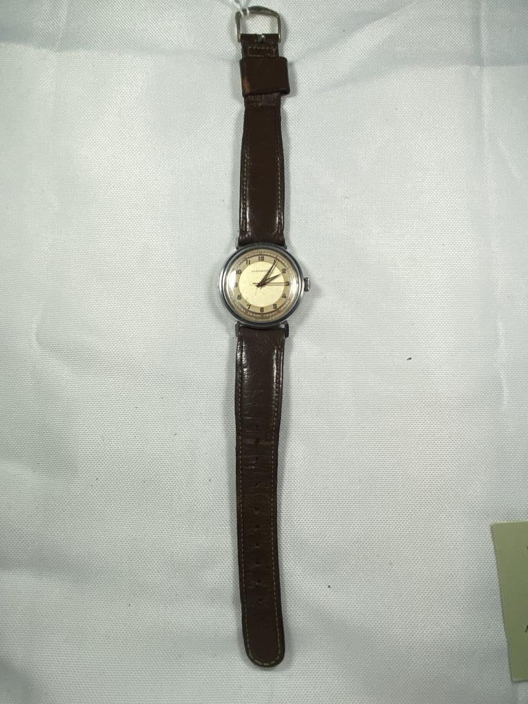 VINTAGE MOVADO MEN'S WRISTWATCH