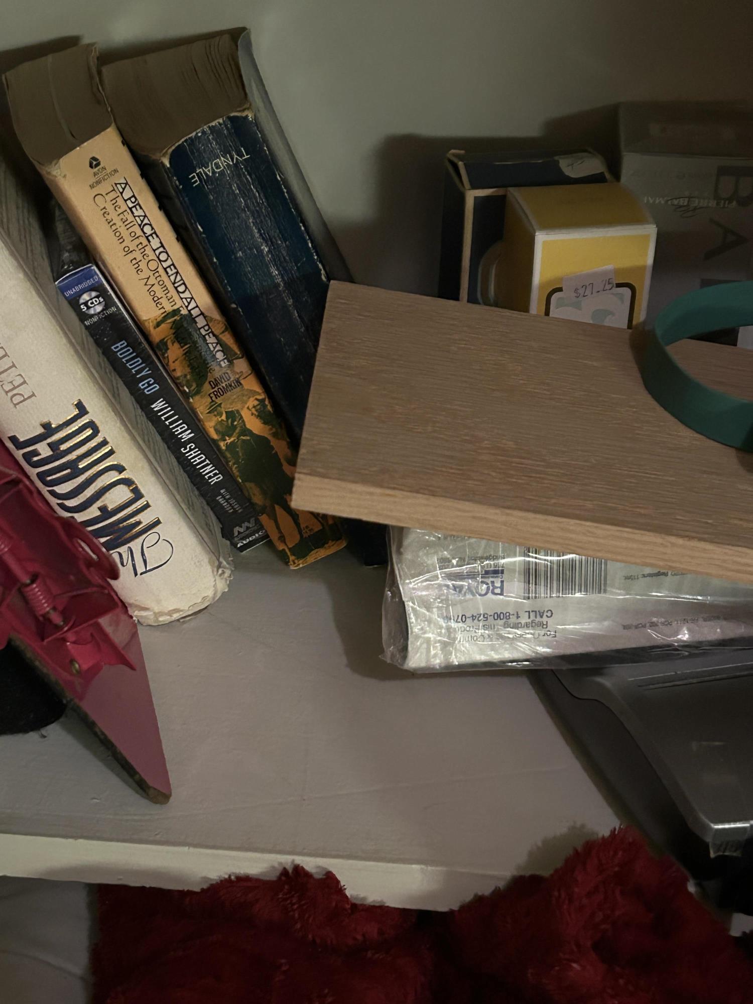 CONTENTS OF LINEN CLOSET