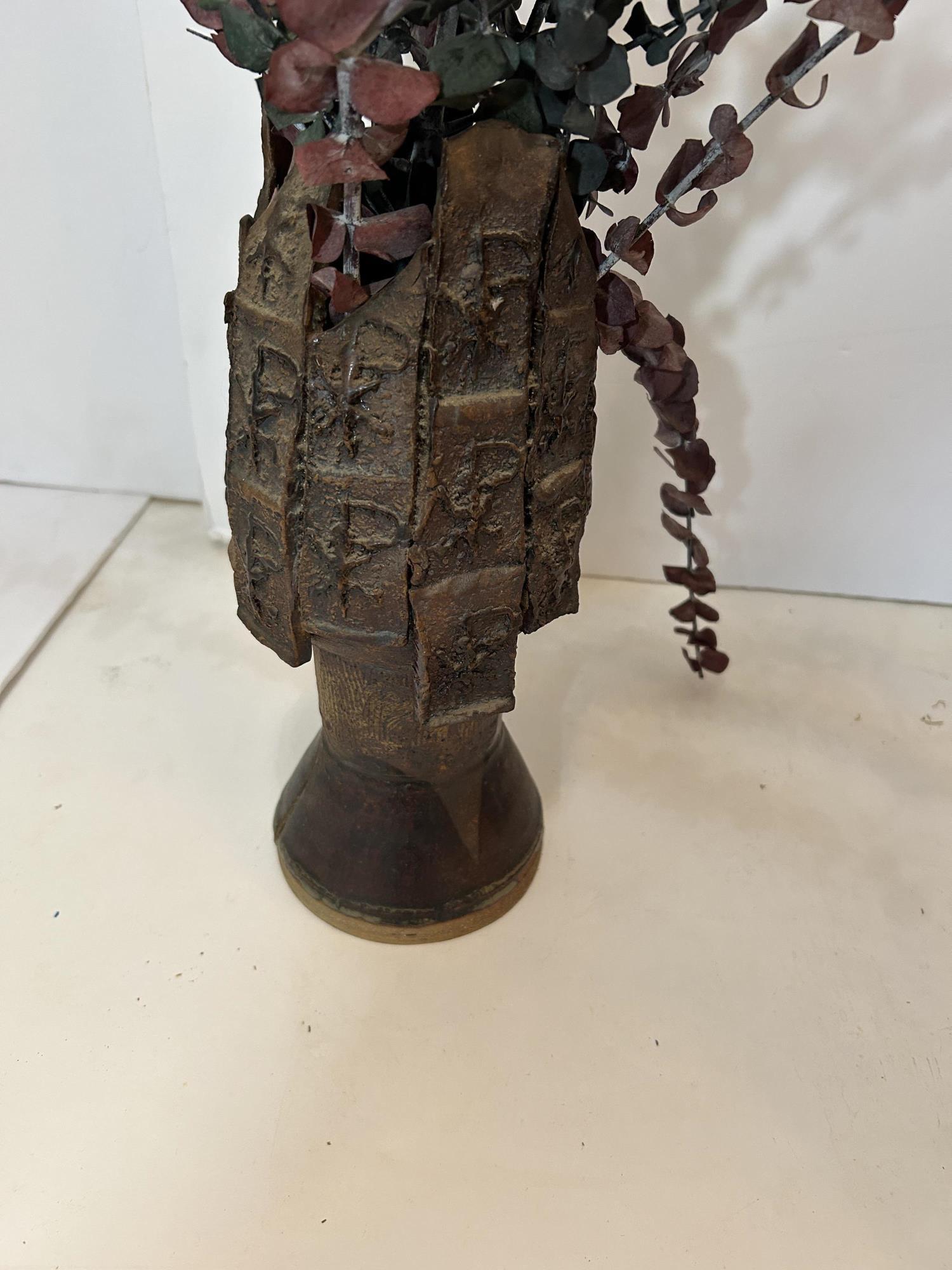 SIX PIECES OF FLORAL AND CONTAINERS