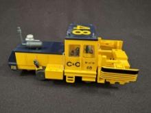 2 Lionel motorized  units see pics