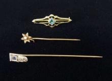 10 AND 14K LAPEL PINS AND BROOCH