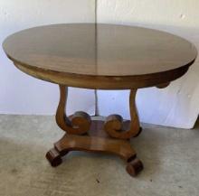 HANDSOME OVAL SIDE TABLE WITH SCROLL BASE