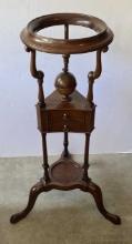 REPRODUCTION GEORGIAN STYLE WIG STAND