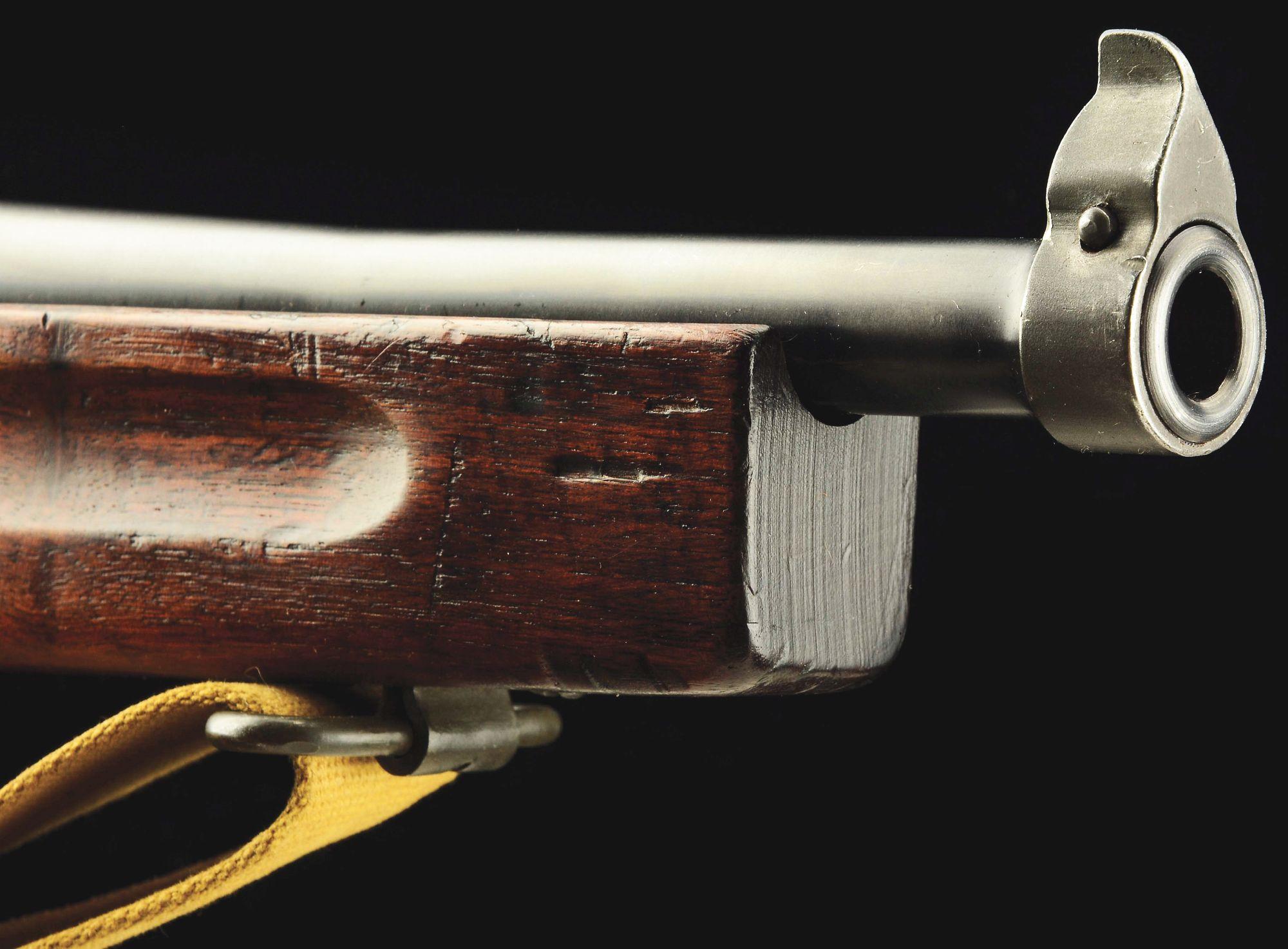 (N) ATTRACTIVE WORLD WAR II AUTO ORDNANCE M1A1 THOMPSON MACHINE GUN WITH ACCESSORIES (CURIO & RELIC)