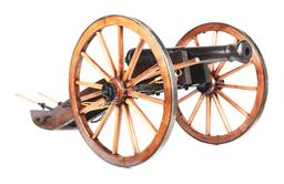 WELL-MADE FULL SCALE 3 POUNDER REVOLUTIONARY WAR STYLE CANNON WITH ACCESSORIES.