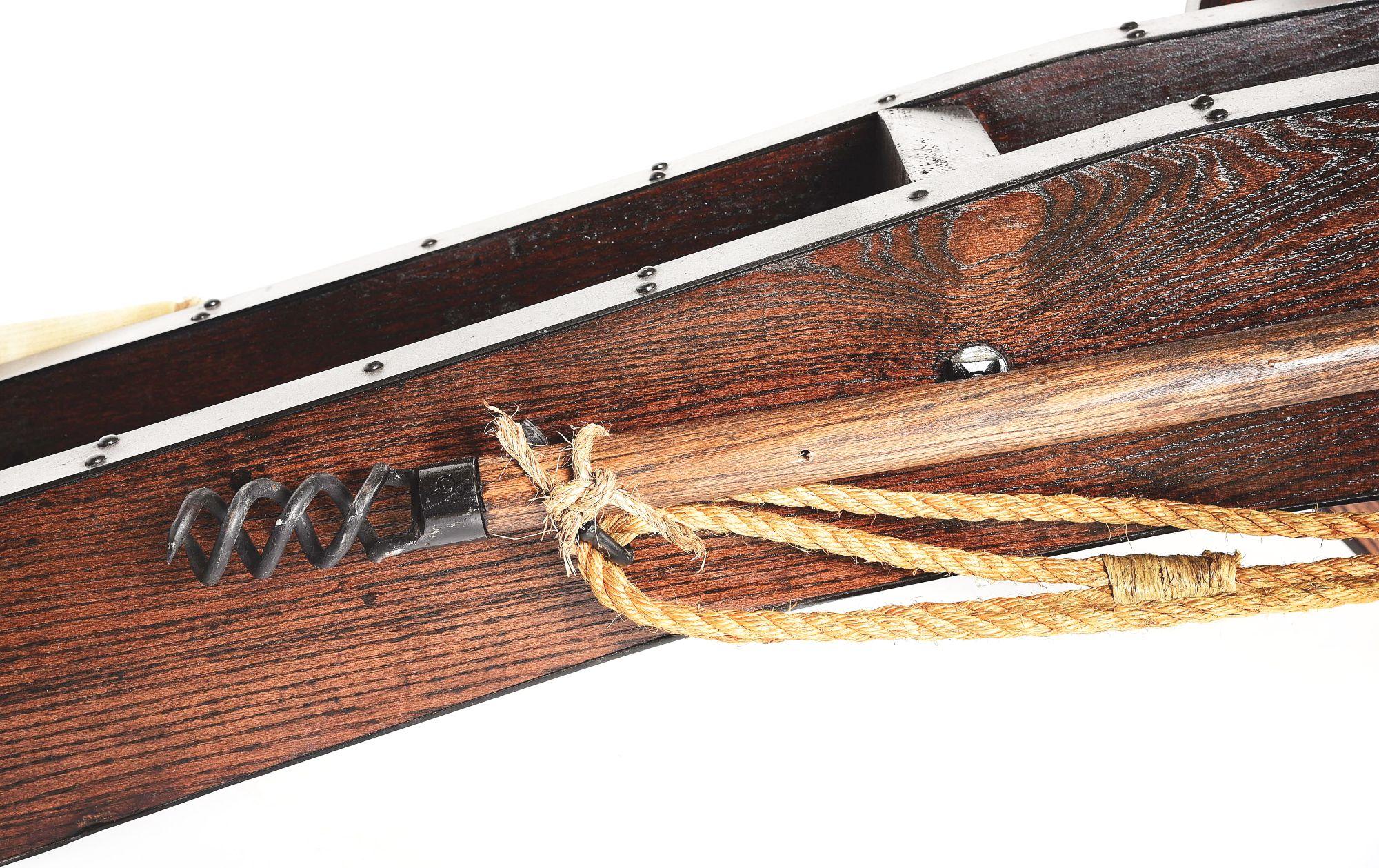 WELL-MADE FULL SCALE 3 POUNDER REVOLUTIONARY WAR STYLE CANNON WITH ACCESSORIES.