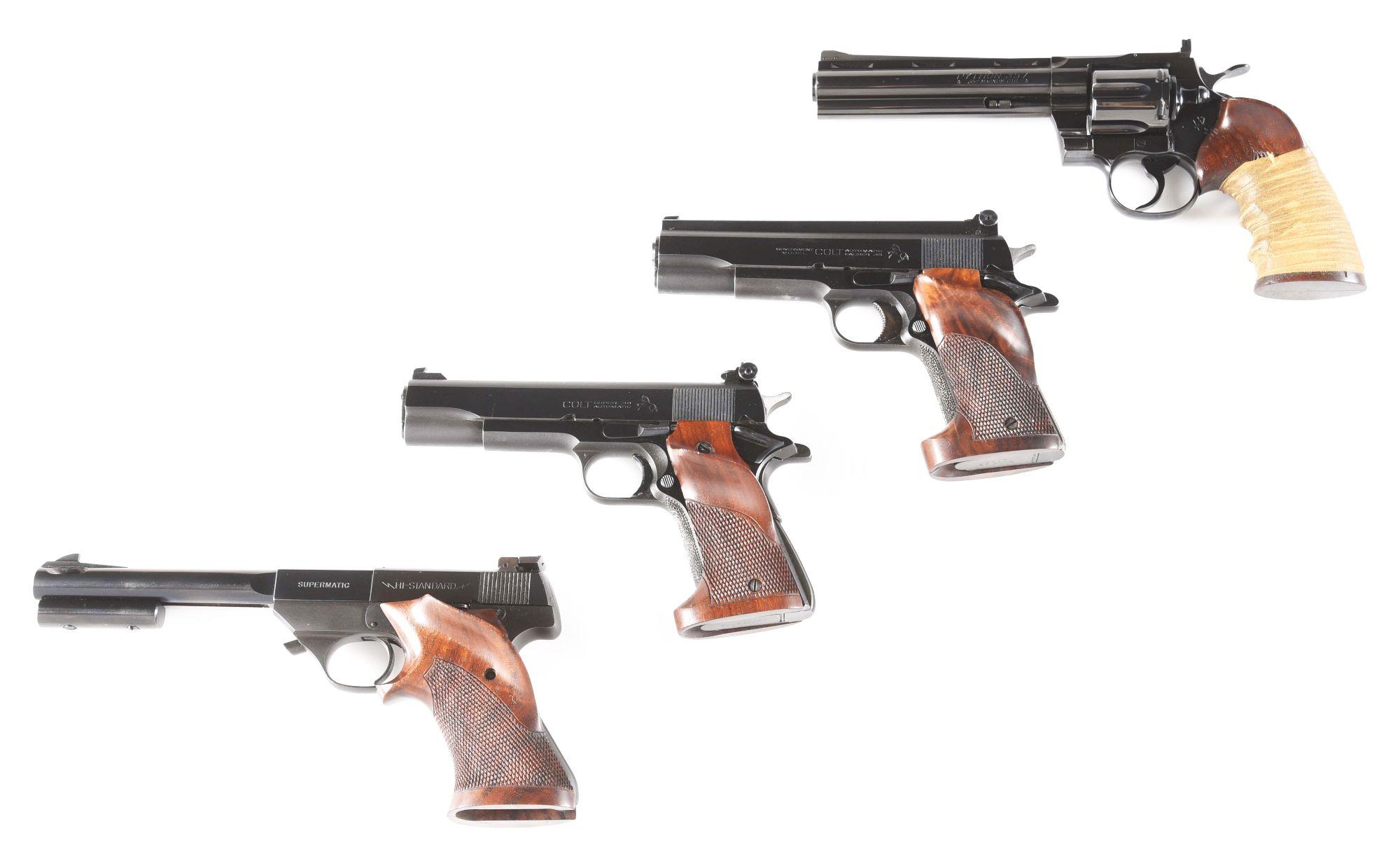 (C) DELAWARE STATE POLICE TARGET SET WITH 4 HANDGUNS AND BULLSEYE CASE BELONGING TO WILLIAM K. DUPON