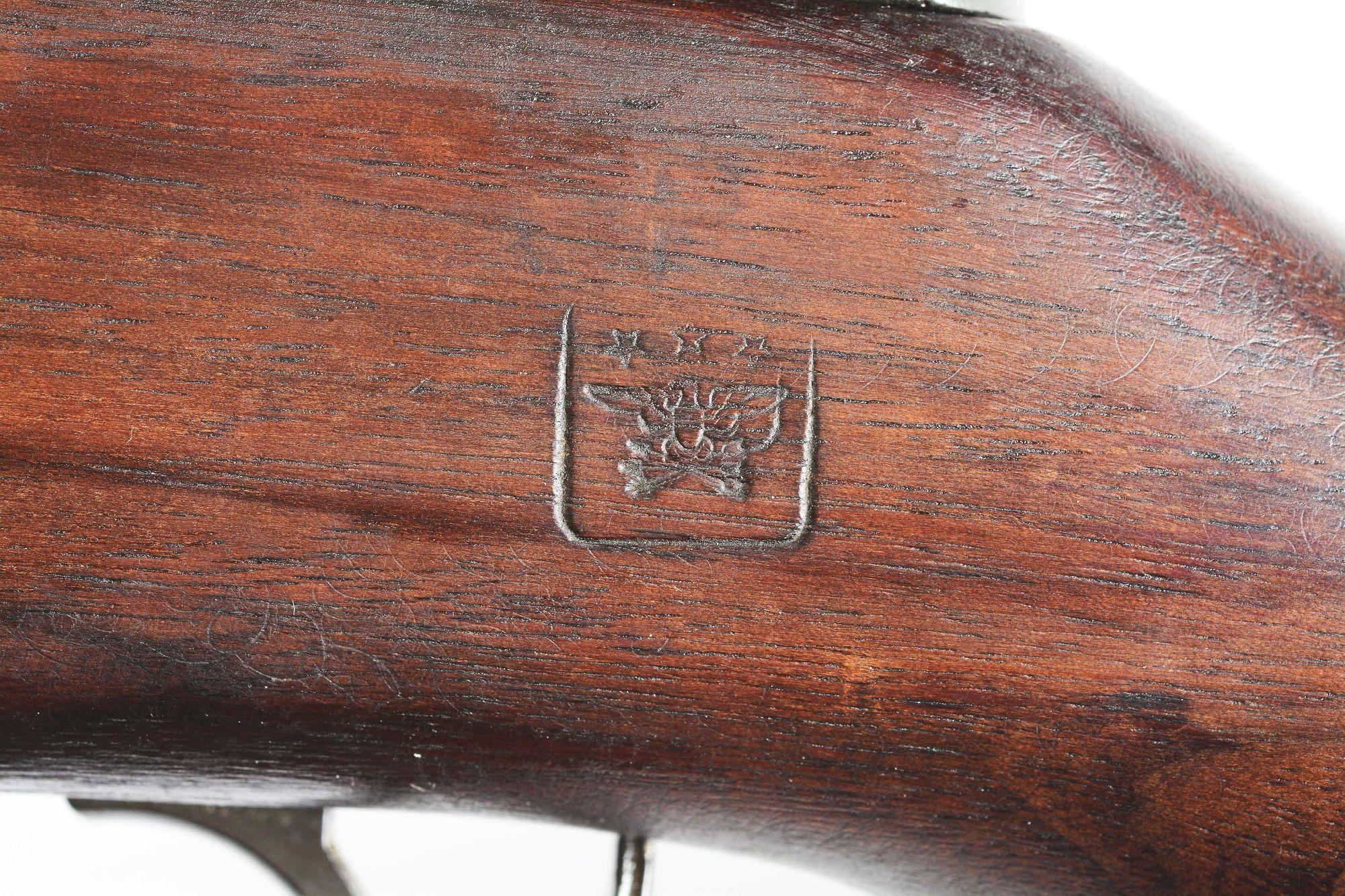 (C) H&R M-1 GARAND SEMI-AUTOMATIC RIFLE