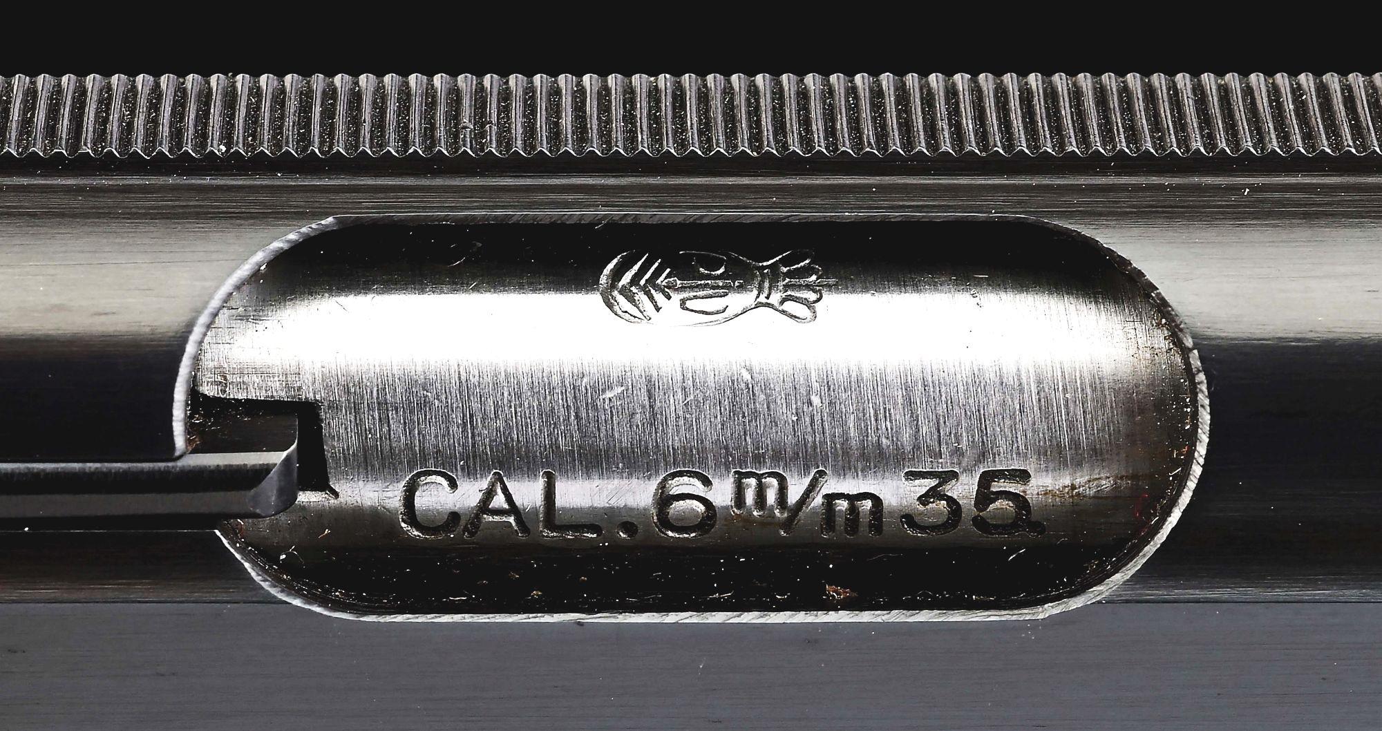 (C) FINE FABRIQUE NATIONALE BABY BROWNING SEMI-AUTOMATIC PISTOL WITH MATCHING LEATHER SOFT CASE (196