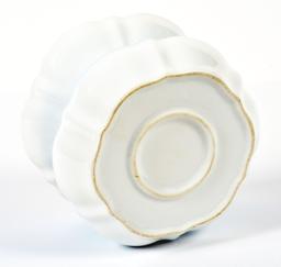 DECORATIVE SPITOON.