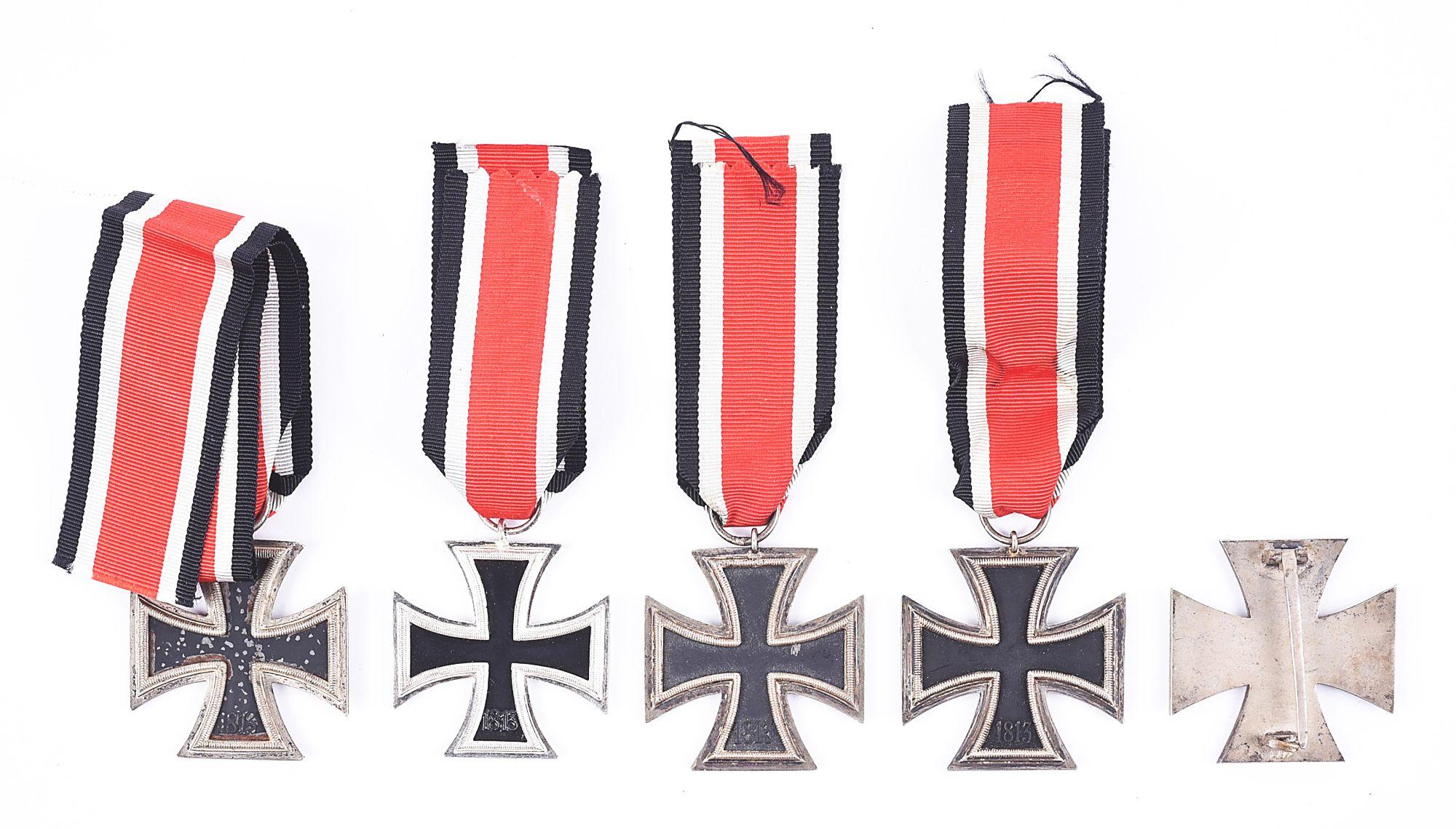 LOT OF 5: GERMAN WWII IRON CROSSES.