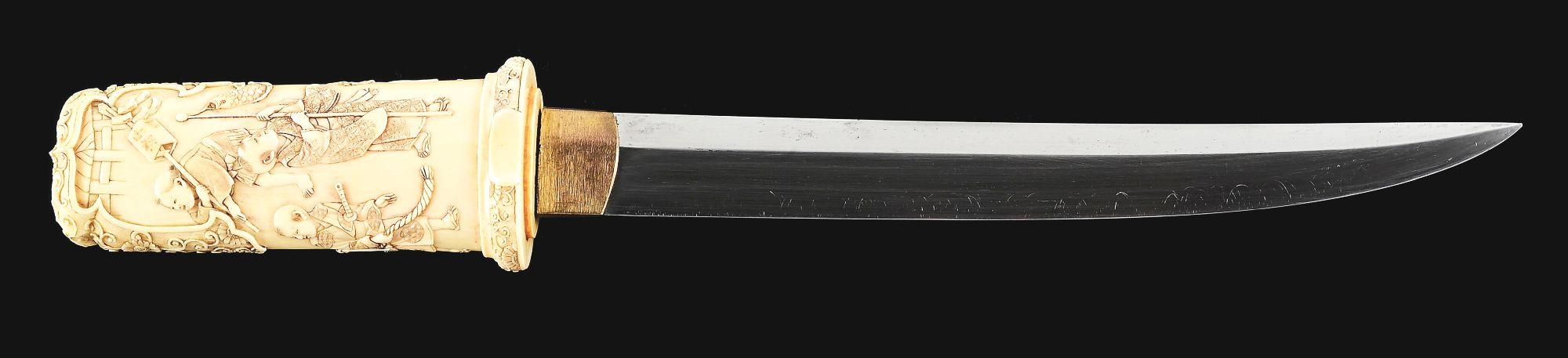 AN UNUSUALLY GOOD QUALITY IVORY MOUNTED TANTO.