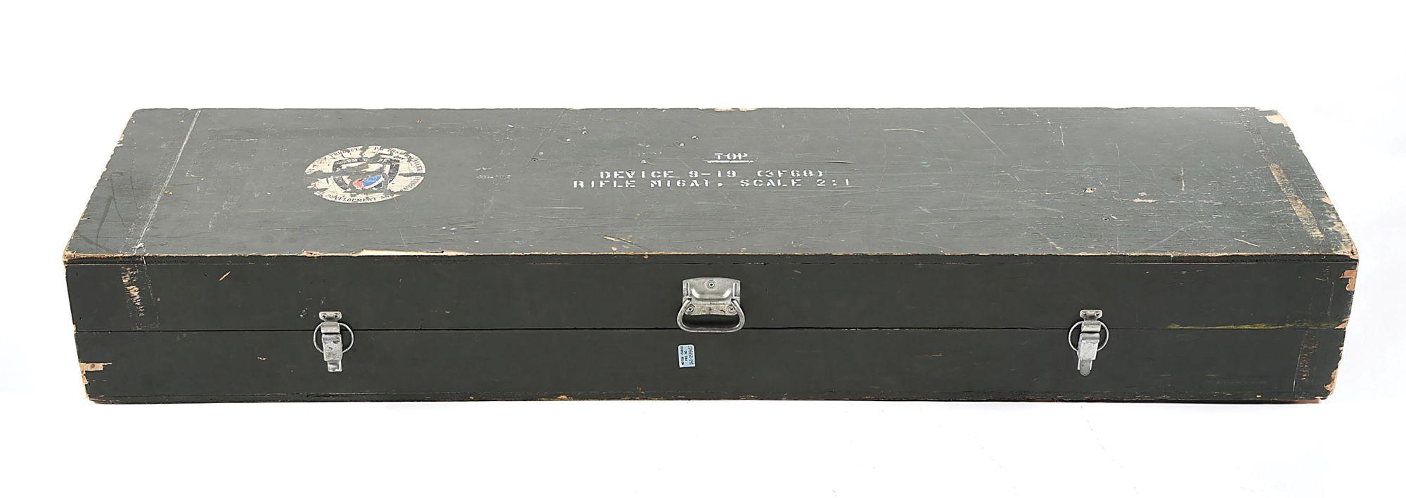 EXTREMELY RARE OVERSIZED CUTAWAY M16 CLASSROOM DEMONSTRATOR WITH ORIGINAL CASE AND ACCESSORIES.