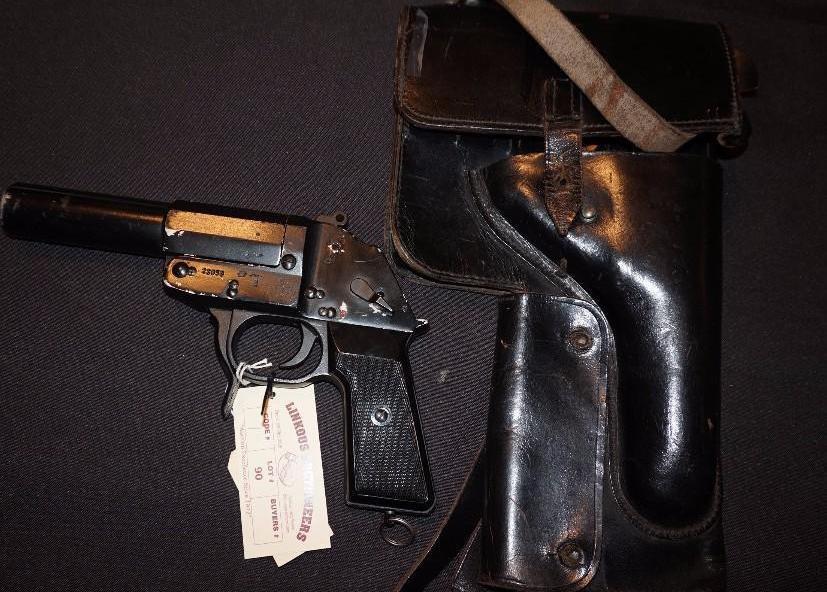 Flare Gun with Holster