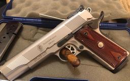 S & W SW1911 .45 Auto