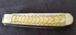 Case XX Rattlesnake, Trapper/SN CA 8337