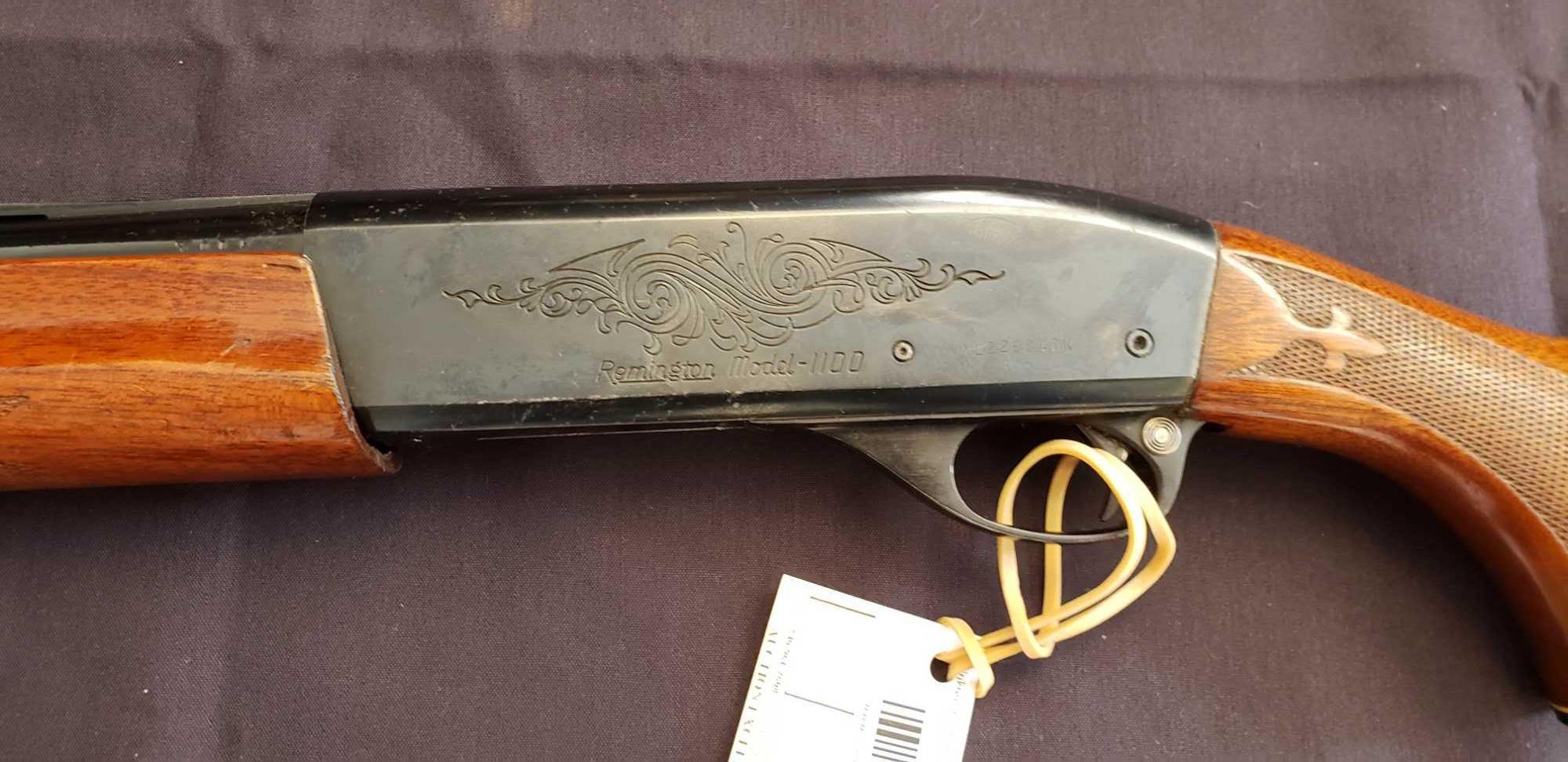 Remington Model 1100, 20 gauge, Semi Automatic, 24" barrel
