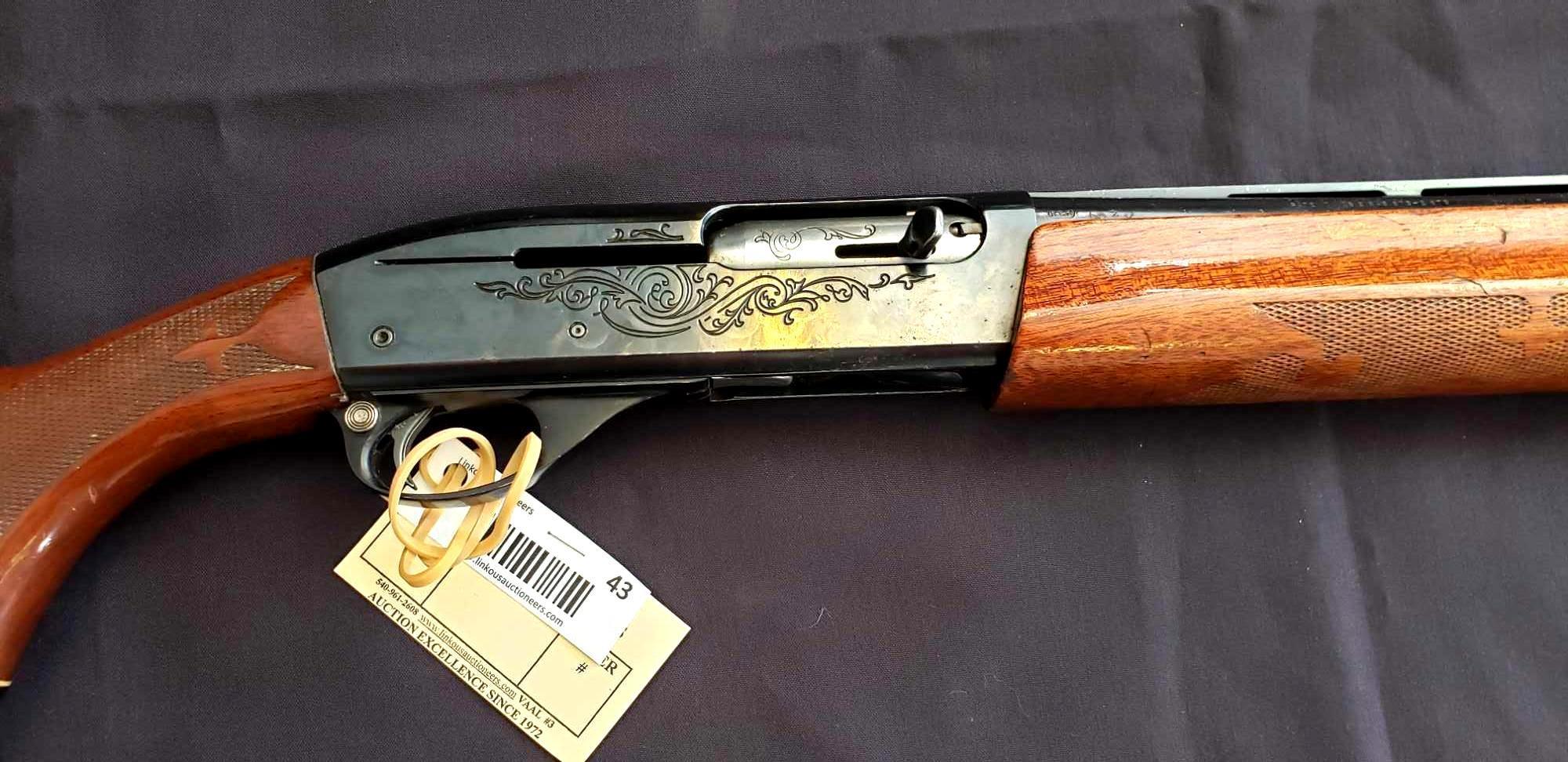 Remington Model 1100, 20 gauge, Semi Automatic, 24" barrel