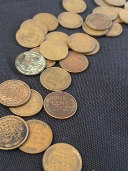 1 Roll of Approximately 50 Wheat Pennies
