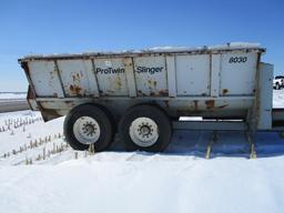 Knight 8030 Pro Twin slinger, tandem manure spreader
