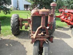 Farmall F20 on rubber, engine stuck