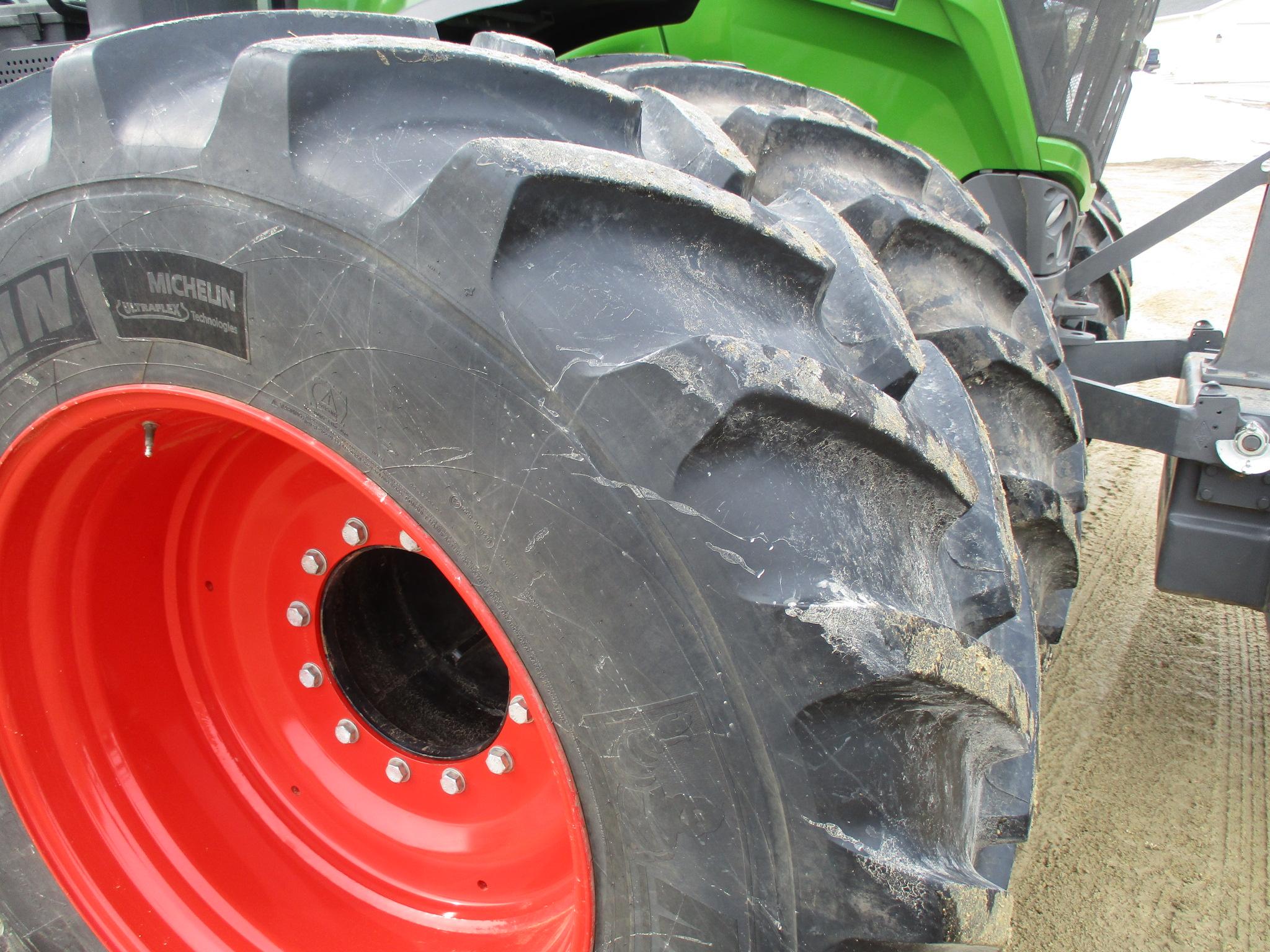 2021 Fendt 1050 Vario MFWD, 857 Act one owner Hrs. left hand reverser, joy stick, 34 MPH, Wasp