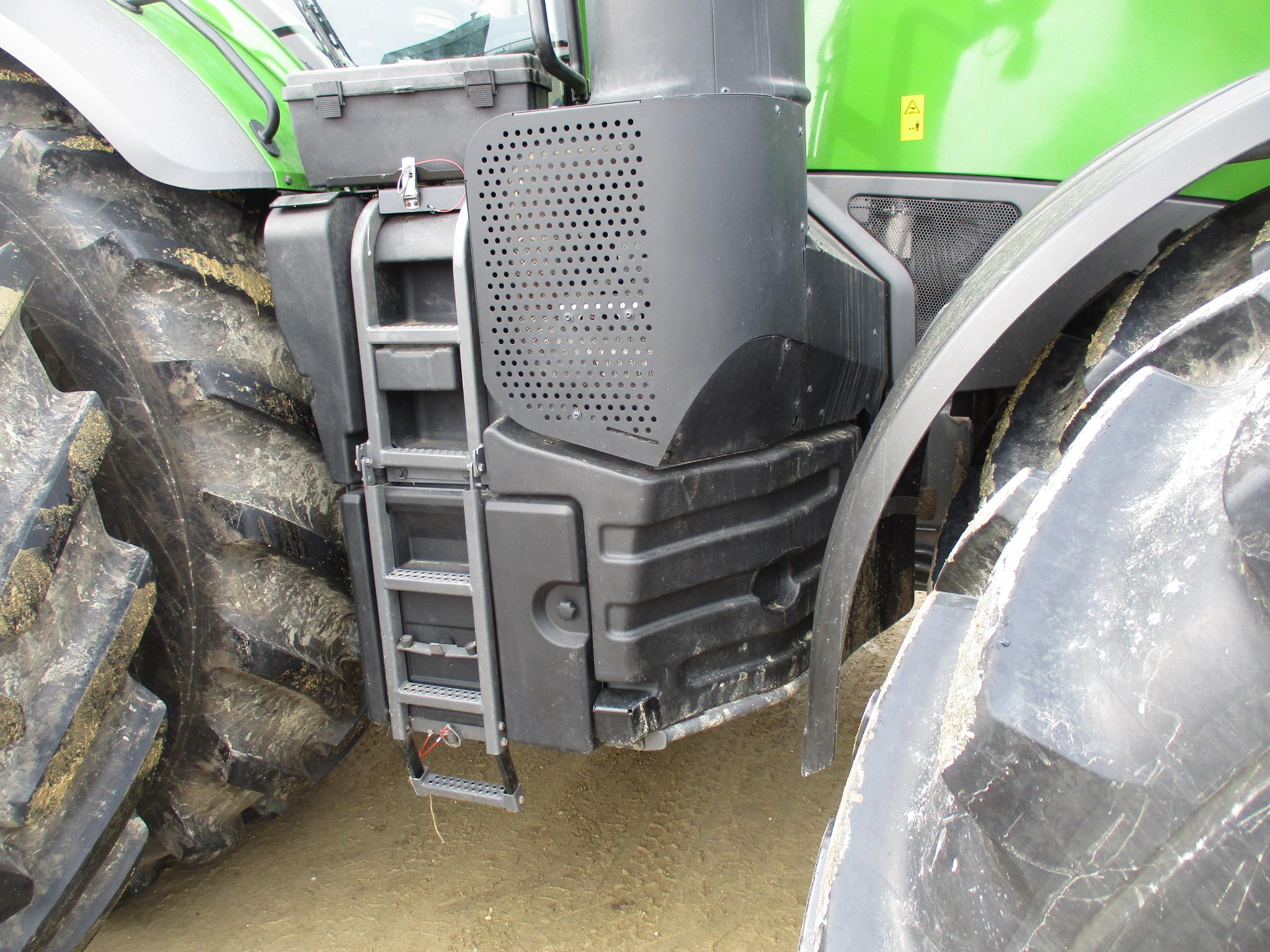 2021 Fendt 1050 Vario MFWD, 857 Act one owner Hrs. left hand reverser, joy stick, 34 MPH, Wasp