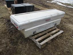 Weather Guard alum diamond plate pickup tool box