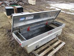 Weather Guard alum diamond plate pickup tool box