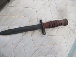 US M8AI case w/knife