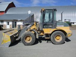 2013 John Deere 324J, 13,965 Hrs. 4x4, cab. AC, heat, JRB coupler, Aux Hyd, bucket, New tires, top